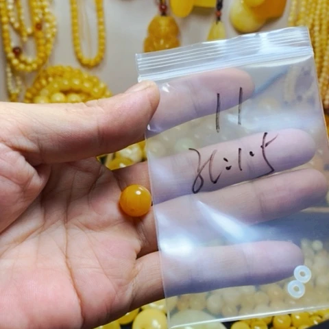 未镶嵌蜜蜡裸石耗*釉天然蜜蜡鸡油黄12加圆珠