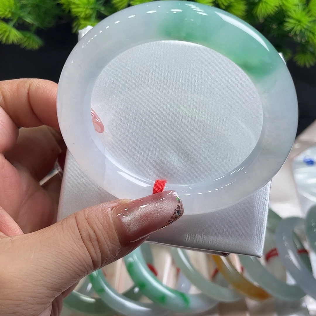 翡翠手镯未镶嵌54.8圆条