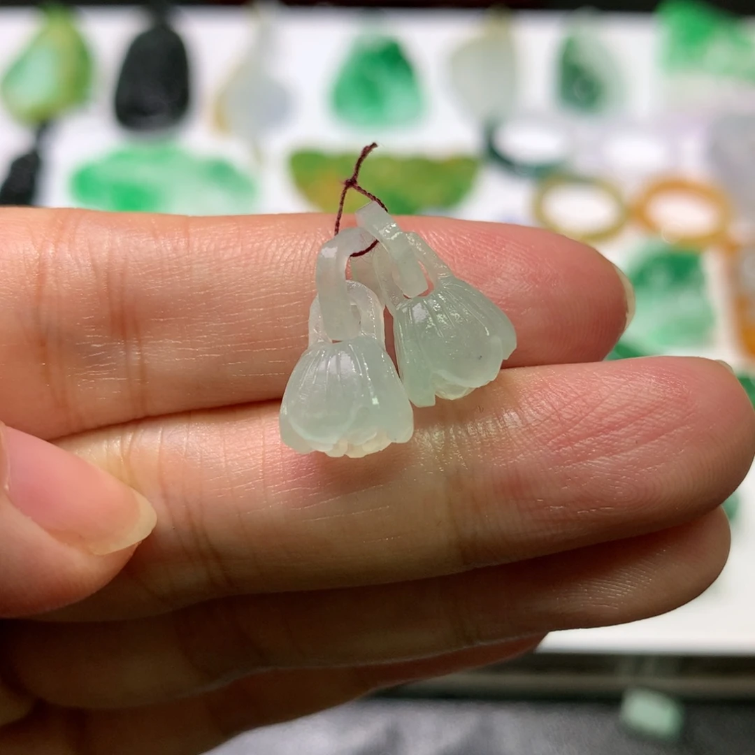 未镶嵌定制翡翠花