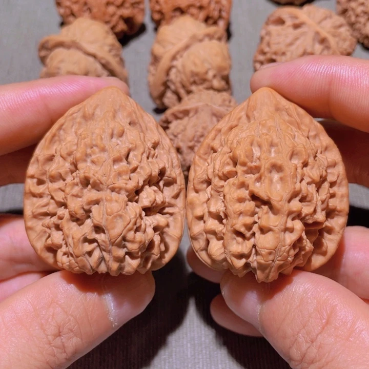 文玩核桃吊坠官帽