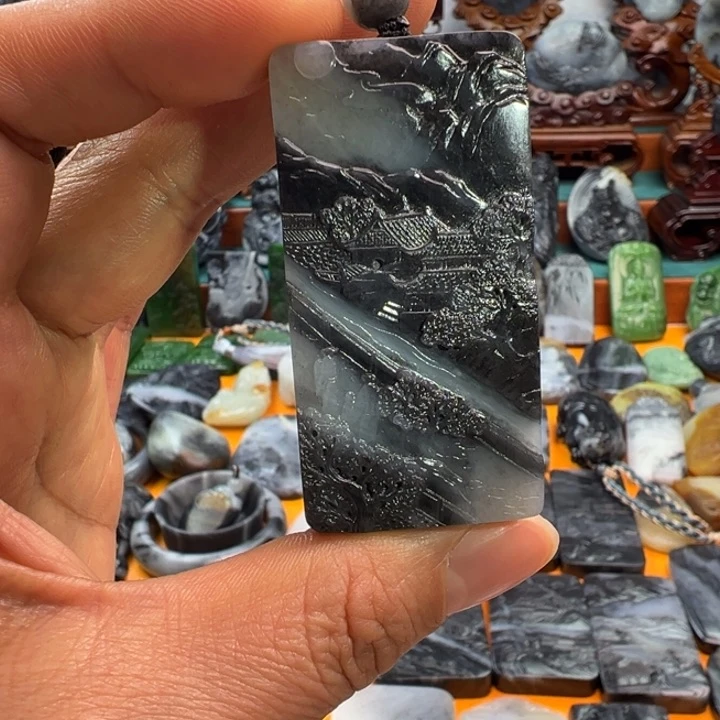 和田玉颈饰未镶嵌