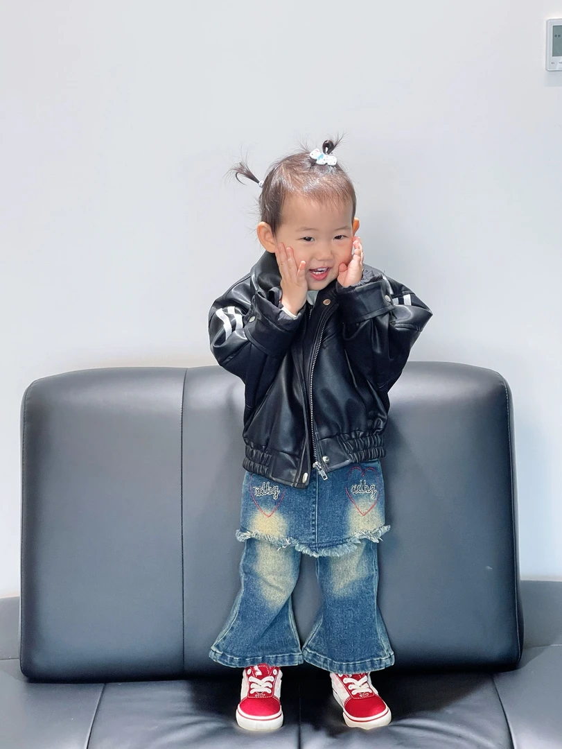 【烁烁家】2025韩版秋季新款女童织带拼接黑色pu皮衣翻领收腰皮外套