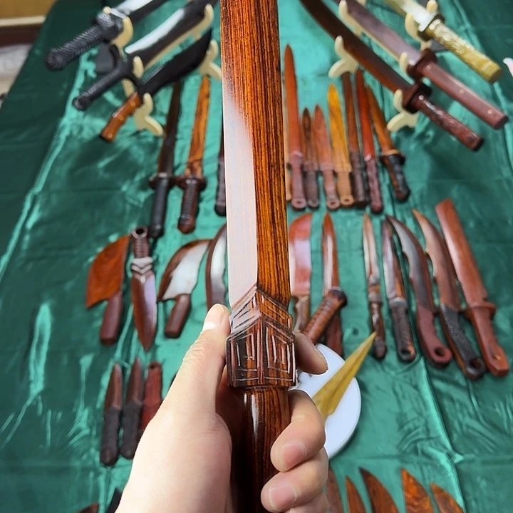 @***她树脂制品42公分微凹木料