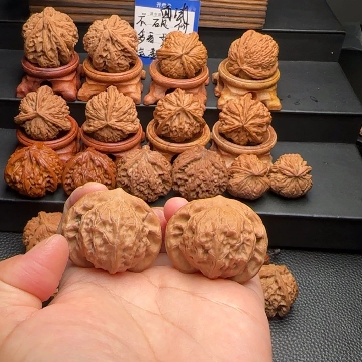 文玩核桃把件大耳朵图图全品无修精品配对