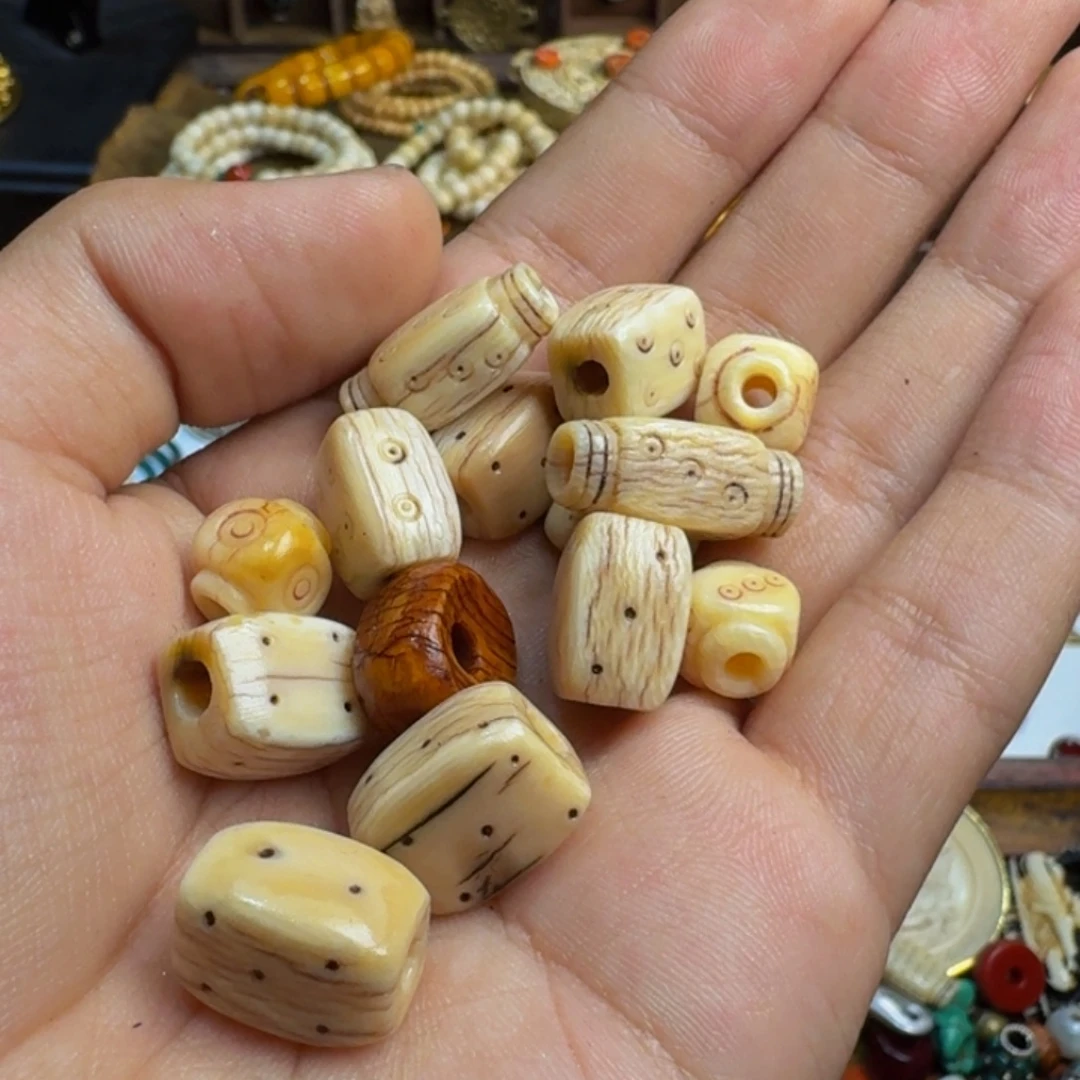 r***昊颈饰玻璃藏传琉璃小元素