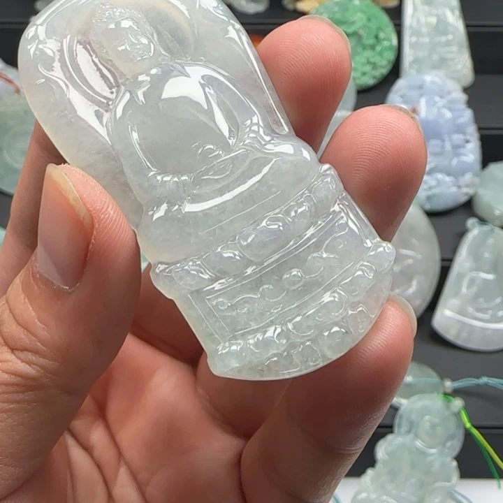 颈饰未镶嵌翡翠大日