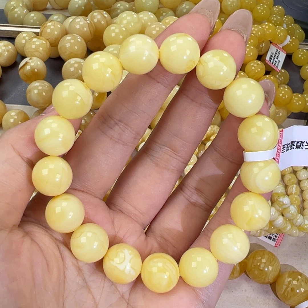 手链琥珀未镶嵌19.6白蜡