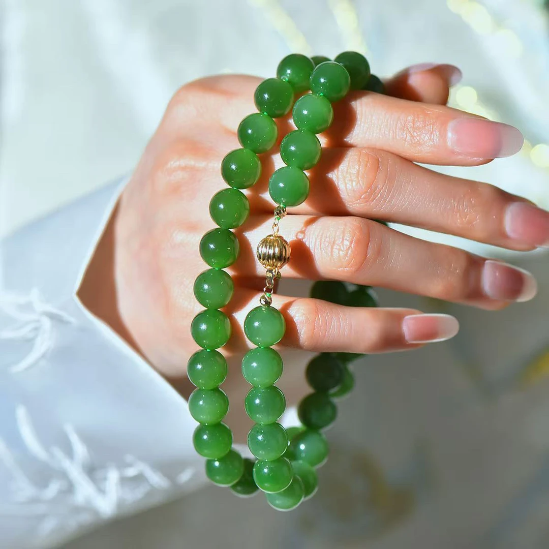 CW667天然和田玉约10mm碧玉妈妈链精美百搭圆珠项链