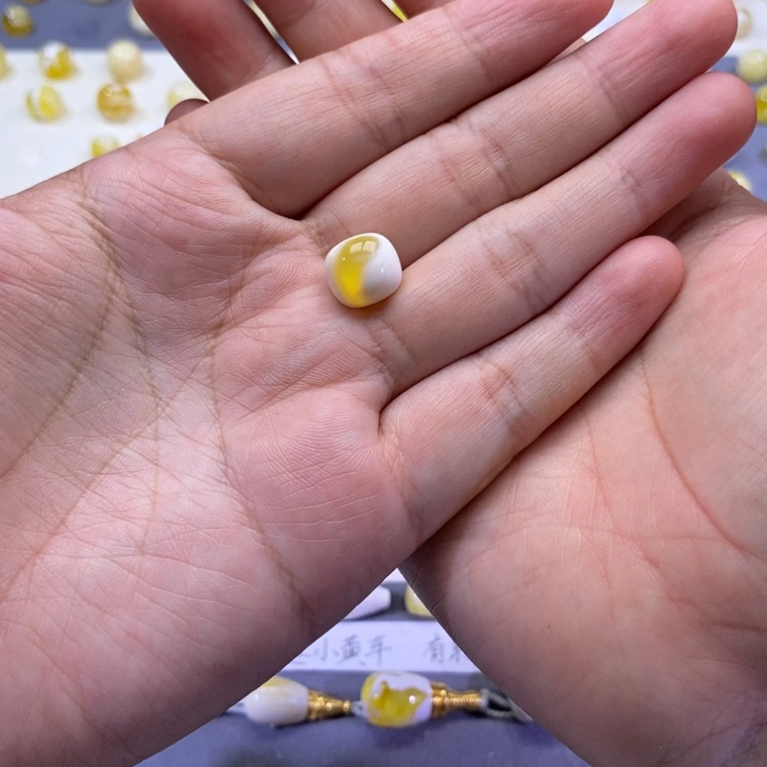 琥珀珠宝奇石未镶嵌?*安