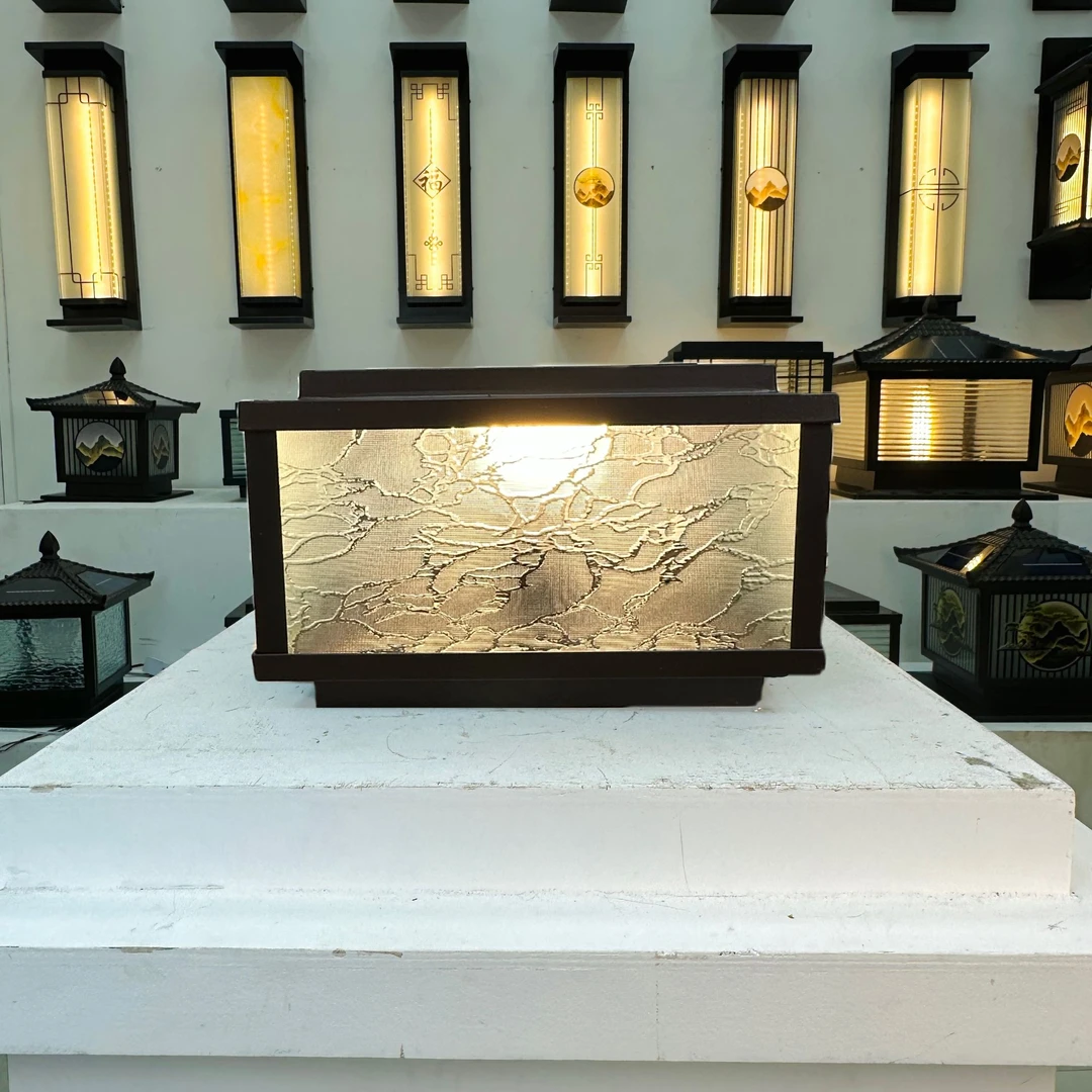 白金龙太阳能平顶柱头灯别墅纪念景观灯围墙氛围灯现代风格大门灯