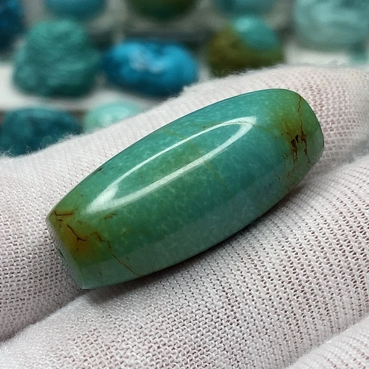 绿松石未镶嵌天然原矿 地大质检