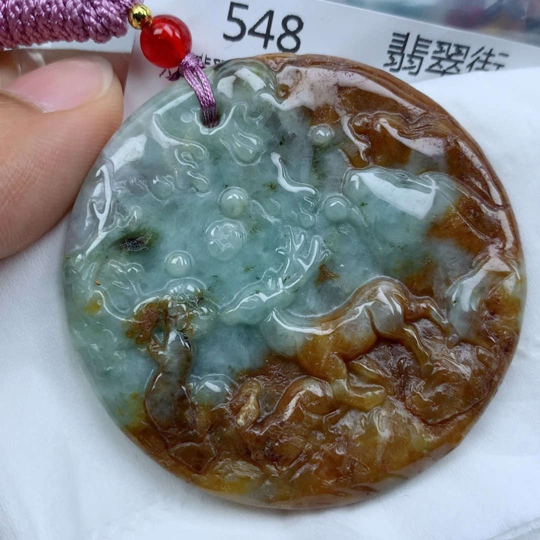 翡翠颈饰未镶嵌牌子