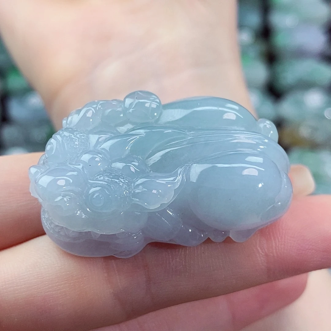 颈饰未镶嵌翡翠天然