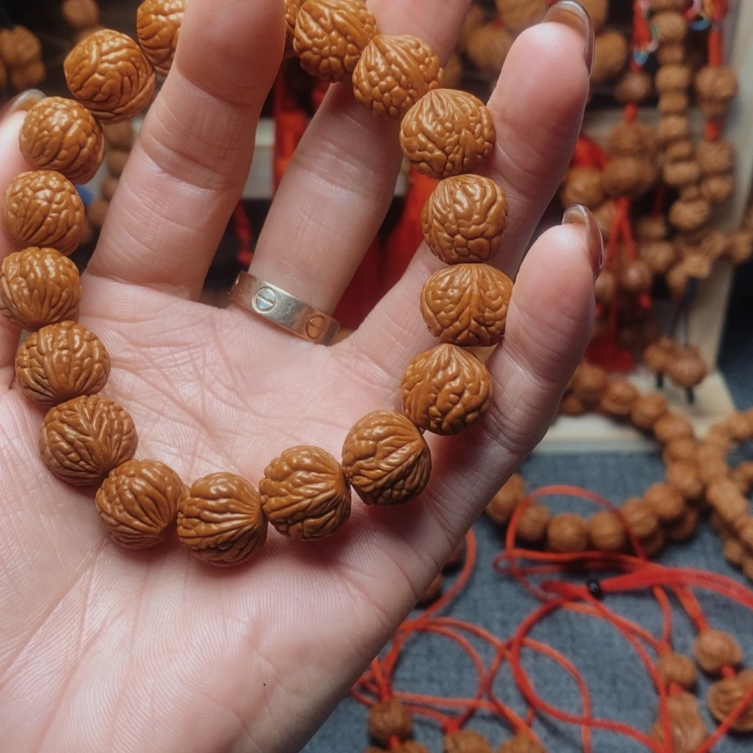 吊坠桃核龙纹桃枭