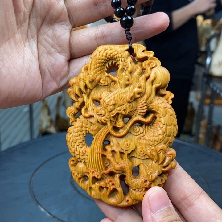 柏木（崖柏）手把件龙牌