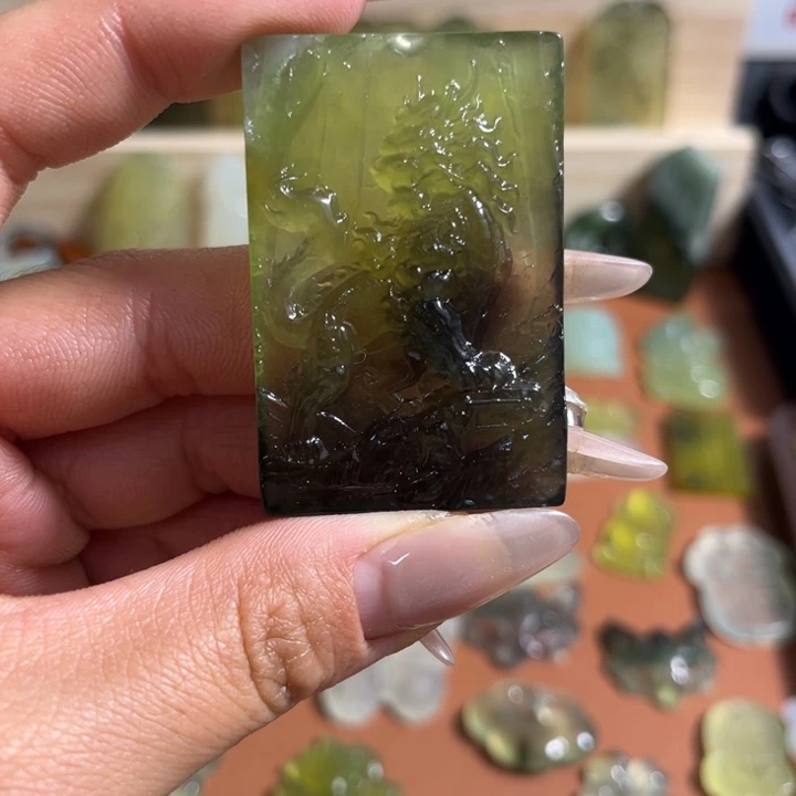 蛇纹石玉合金颈饰