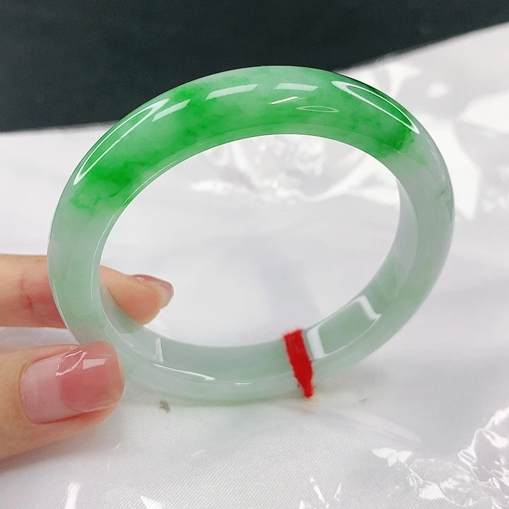 翡翠未镶嵌手镯圈53.8，19051