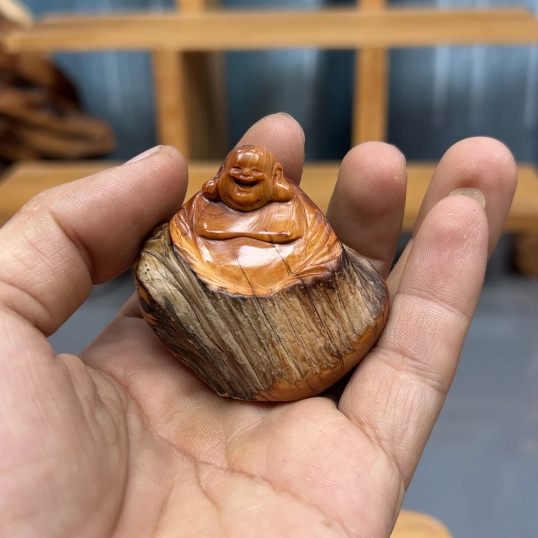 两***爸木崖柏木摆件手把件