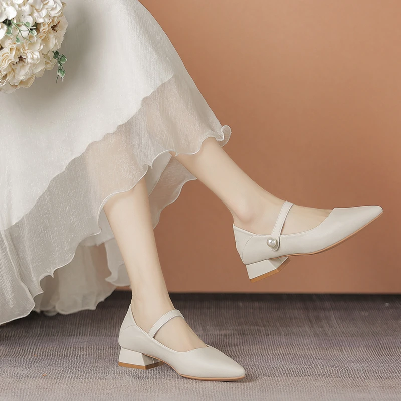 夏季法式尖头玛丽珍浅口单鞋低跟粗跟软皮珍珠复古百搭配裙子鞋子