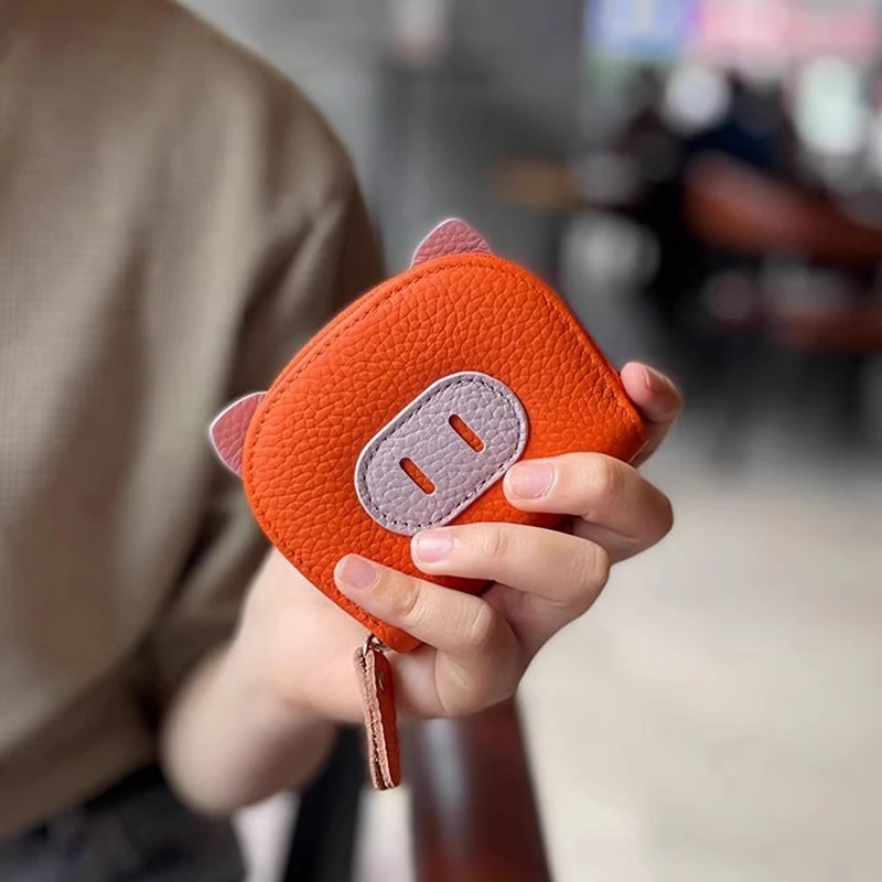 新款时尚风可爱小猪卡包女士学生拉链零钱包一体多卡位证件收纳包