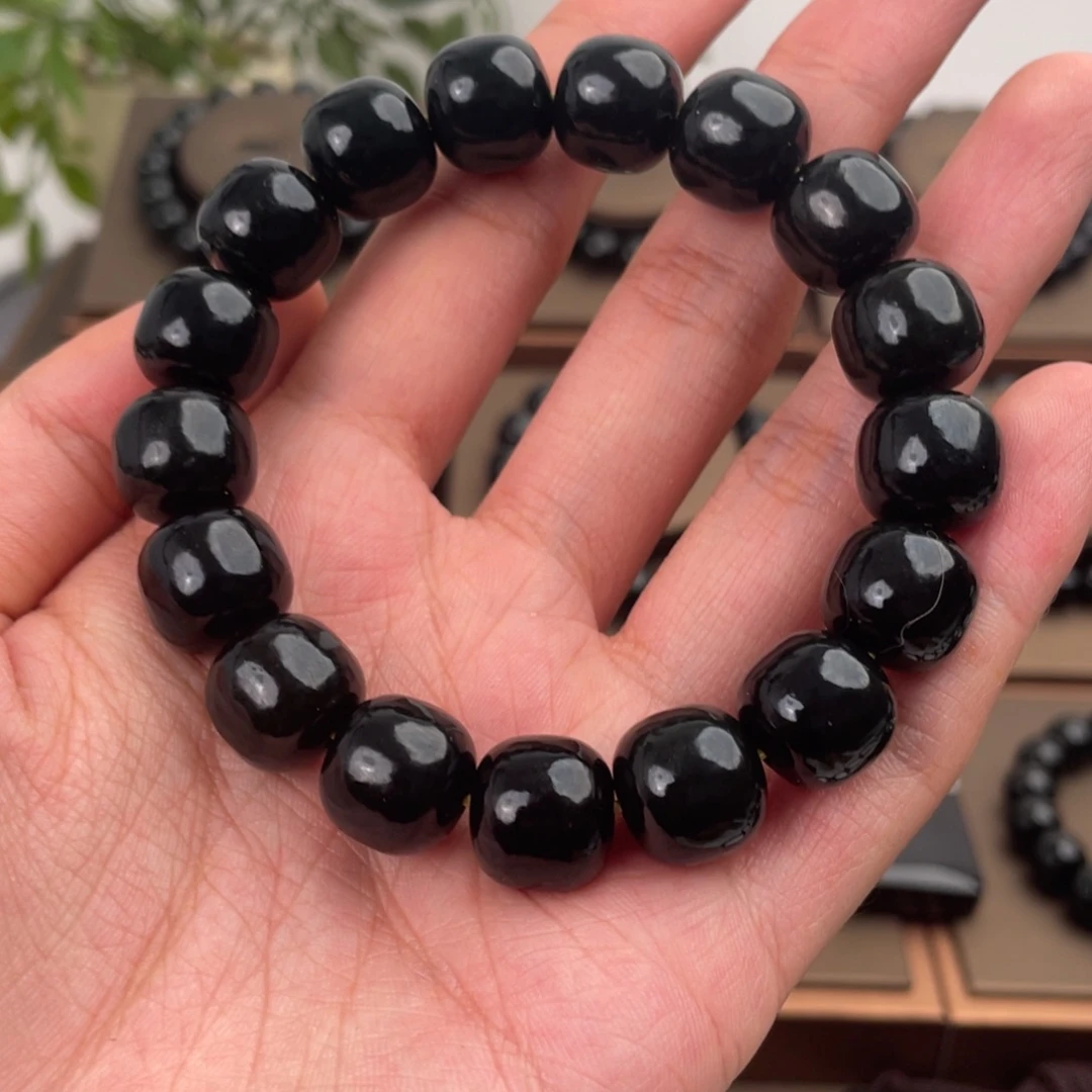 和田玉未镶嵌手链塔青卡13入门级