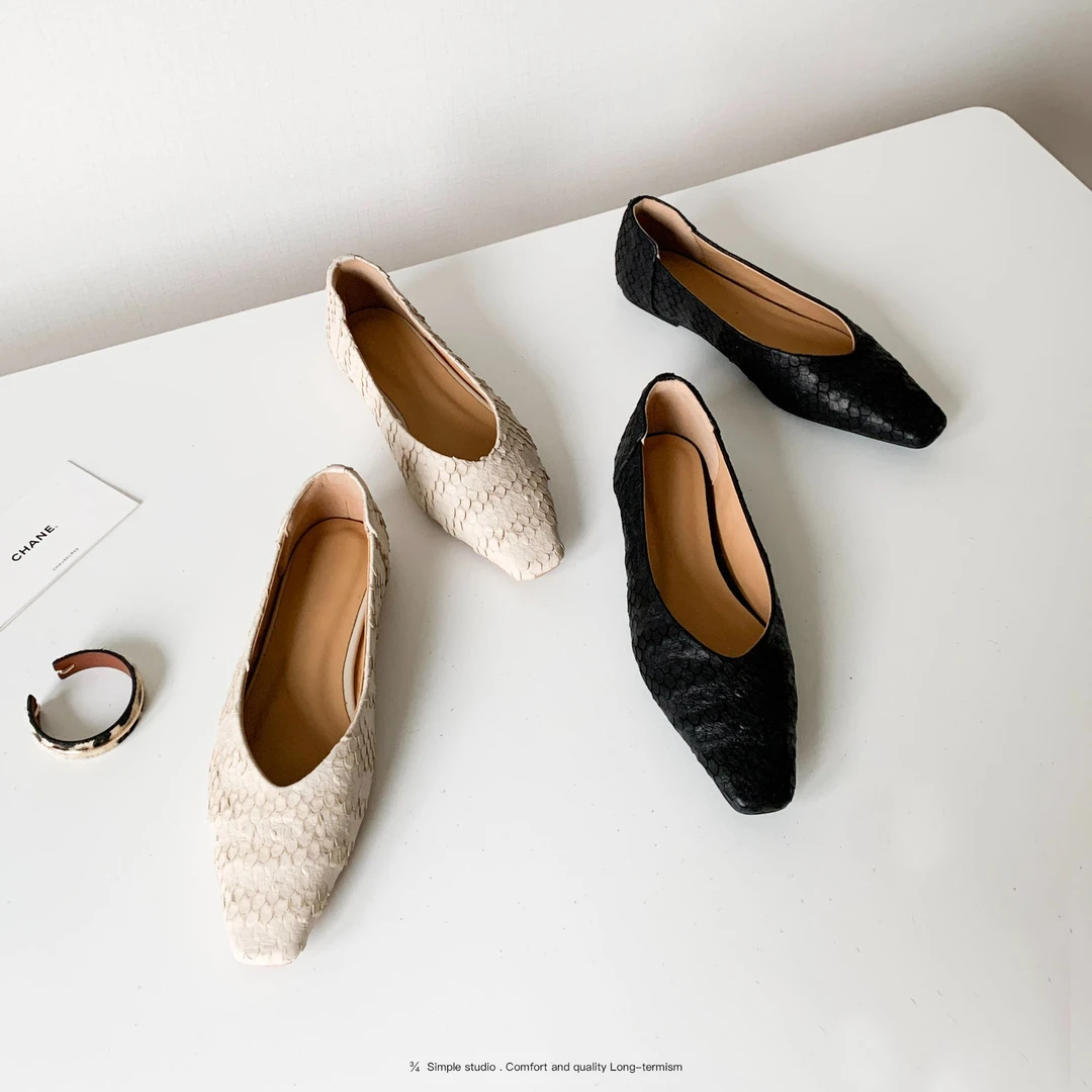 ¾Simple studio(2CM)平跟真皮舒适浅口显脚小软底法式百搭单鞋