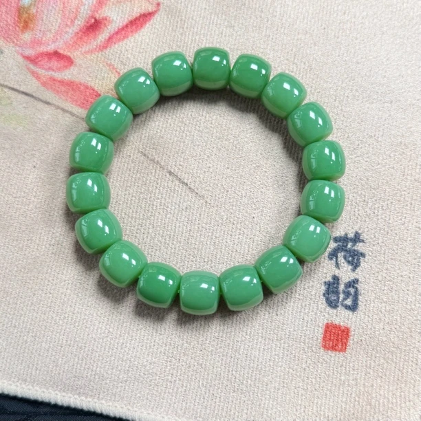 俄罗斯碧玉满色肉底高瓷粉绿直切 11*12㎜老型珠手串单圈男女同款