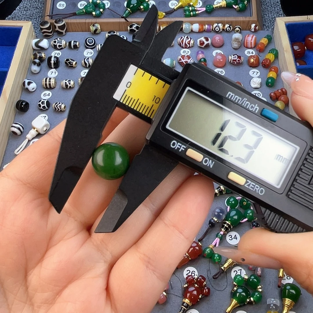 玛瑙/玉髓未镶嵌饰品