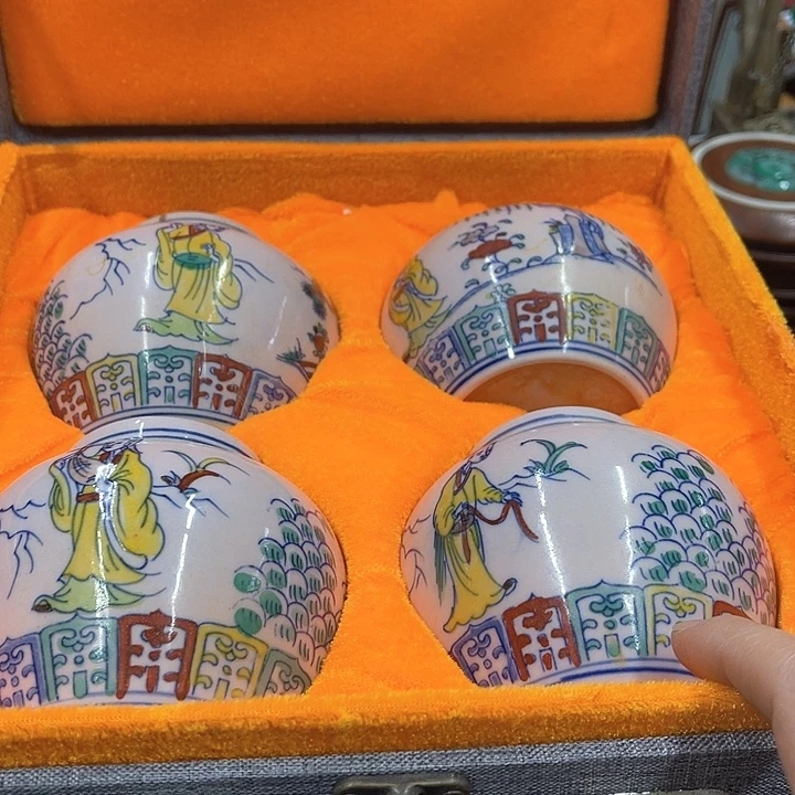 瓷器摆件工艺品有