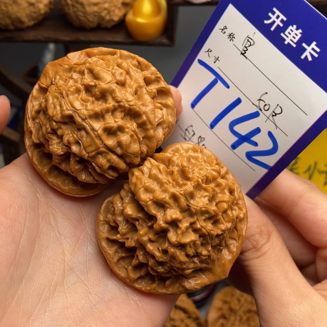 文玩核桃吊坠官帽