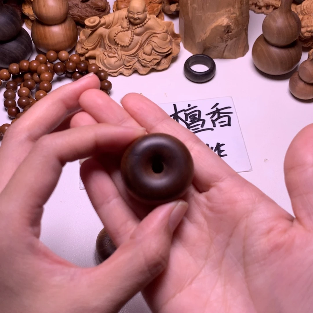 檀香木吊坠老山檀香平安扣微瑕疵