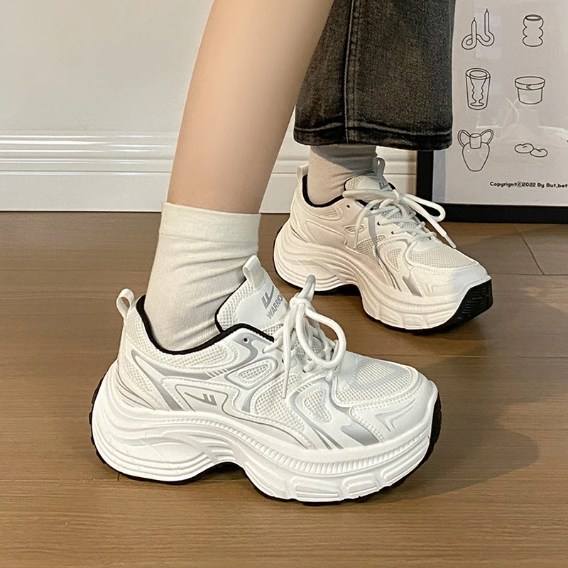 回力小众女鞋百搭休闲轻便网红休闲鞋厚底老爹鞋ins潮流学生白鞋