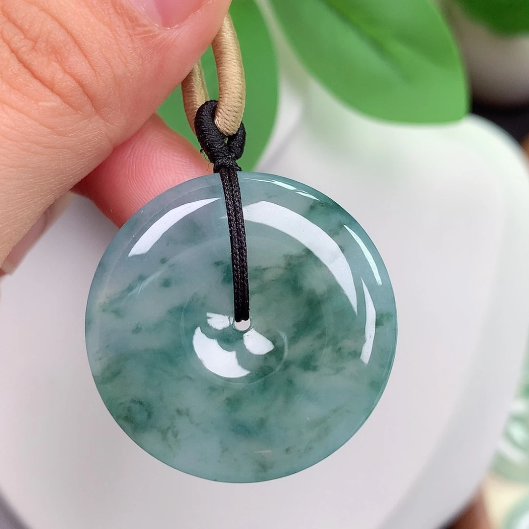 颈饰未镶嵌翡翠平安扣32.2x5.8mm