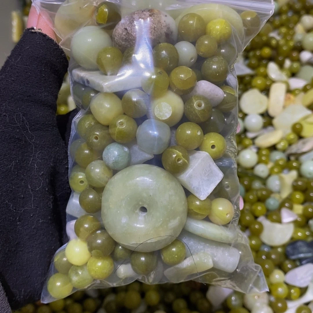 蛇纹石玉其他未镶嵌247