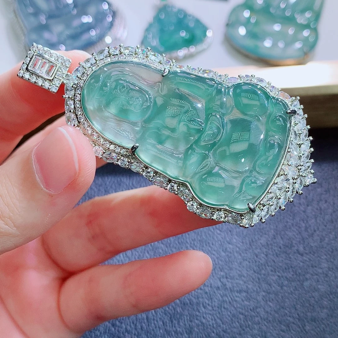 颈饰未镶嵌翡翠翡翠