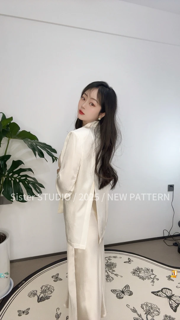 做旧西装领宽松型常规袖压皱西装西服运动时尚法式轻奢白色