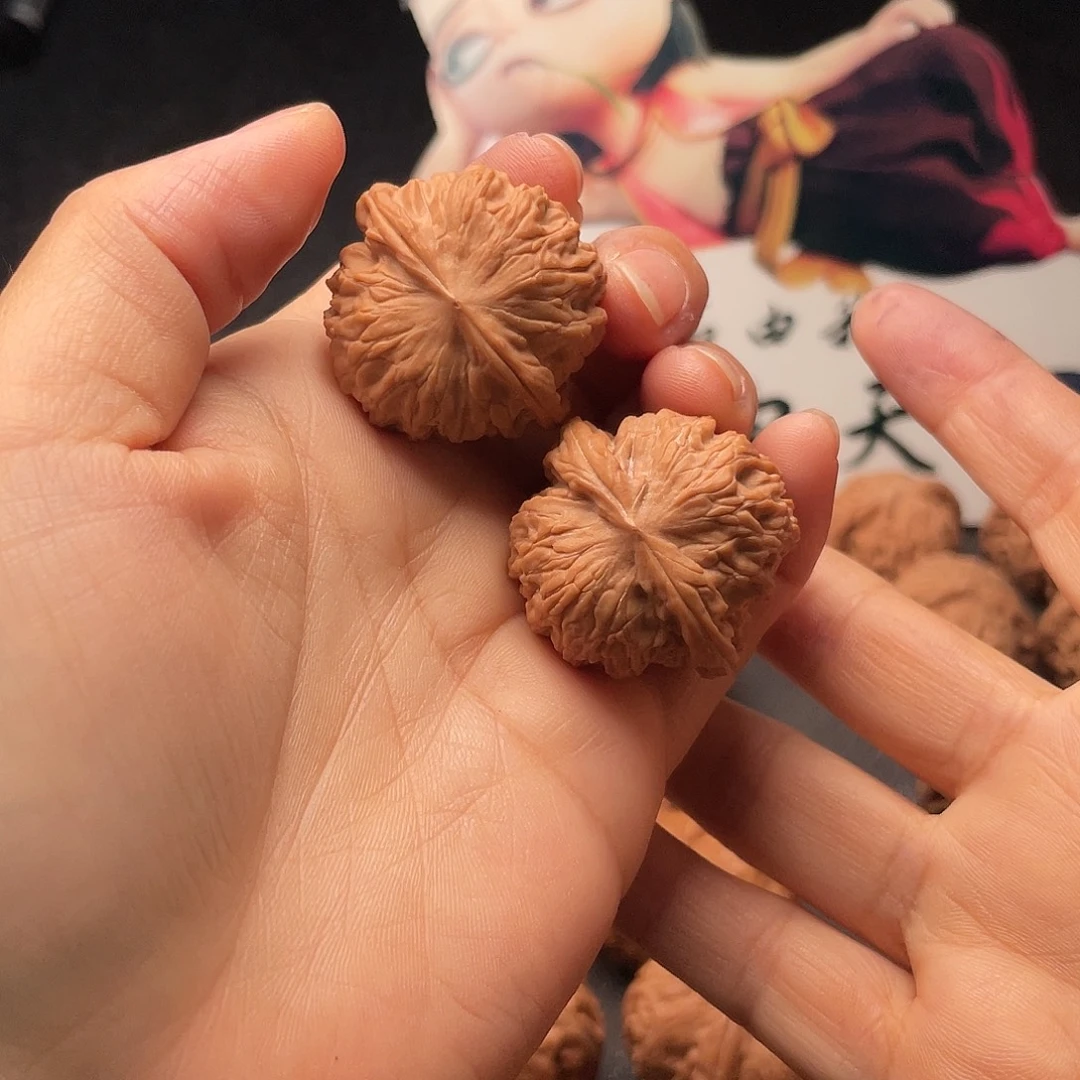 把件文玩核桃W 26 33 红豆