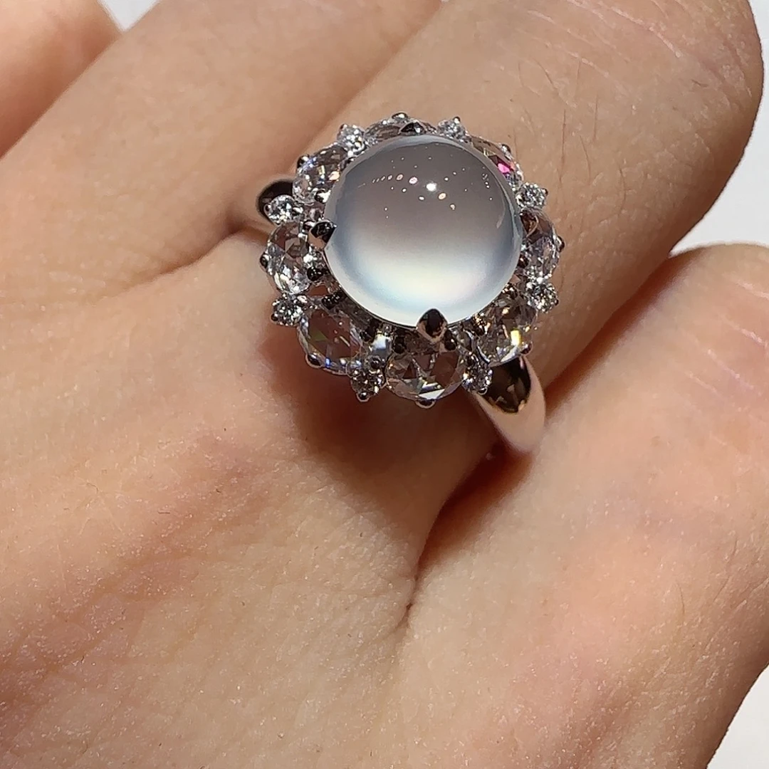 翡翠戒指18K金镶嵌戒指