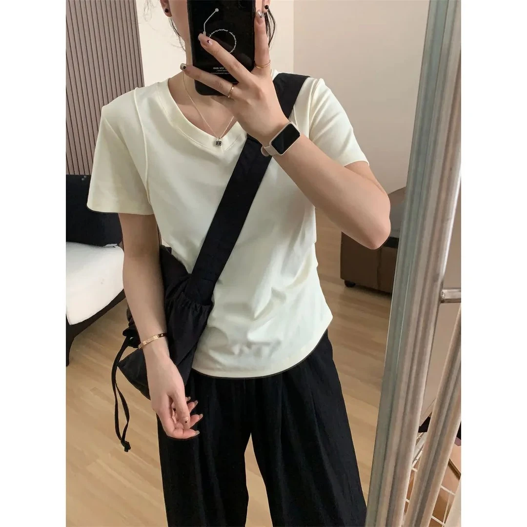 大码胖mm200斤简约chic纯色V领辣妹正肩t恤女夏季ins掐腰显瘦上衣