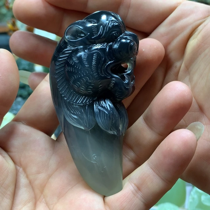 亮****蛇纹石玉未镶嵌手把件
