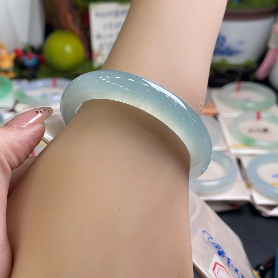 翡翠未镶嵌手镯47-49正来戴 能戴冲必收款