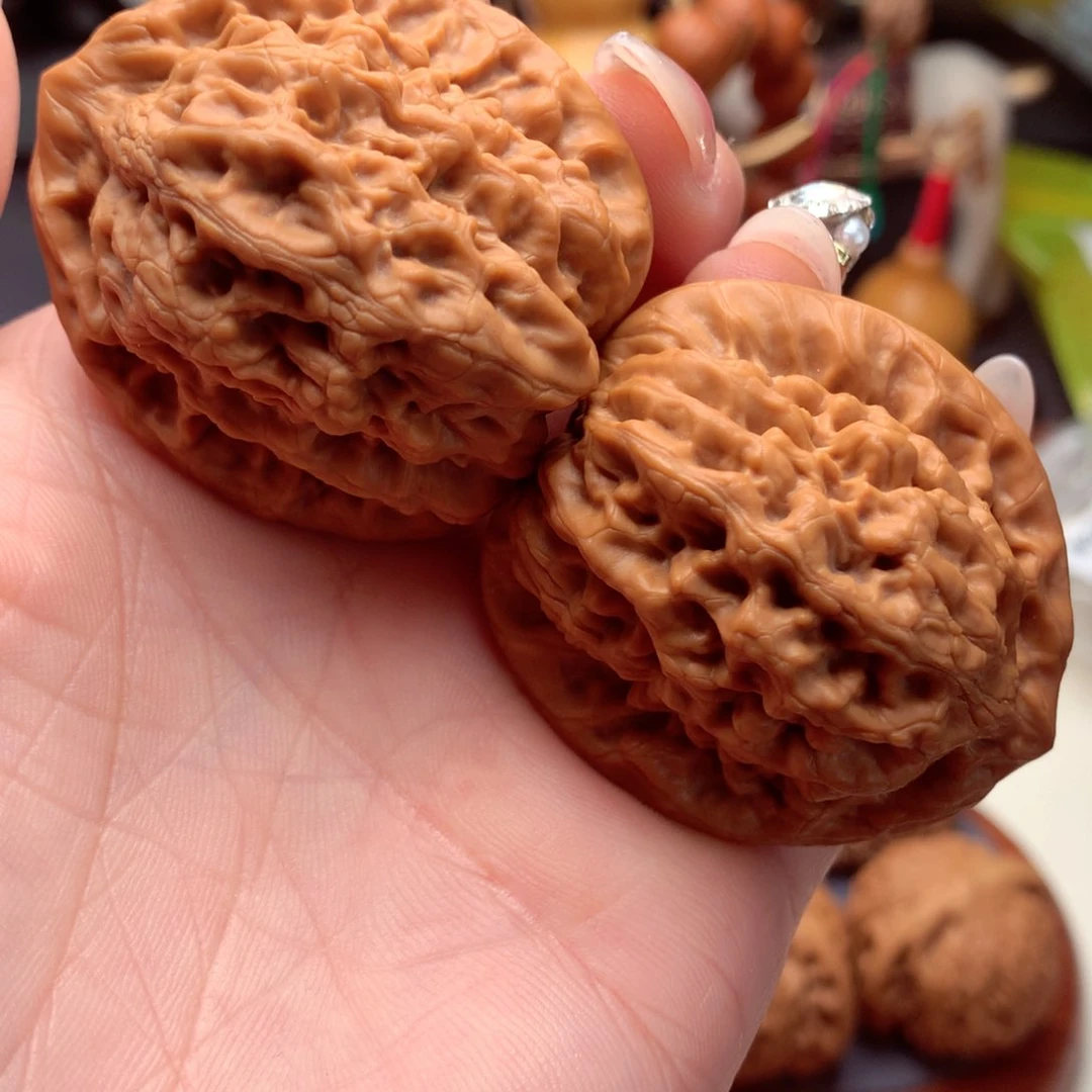 文玩核桃吊坠机**生金公子。   6号