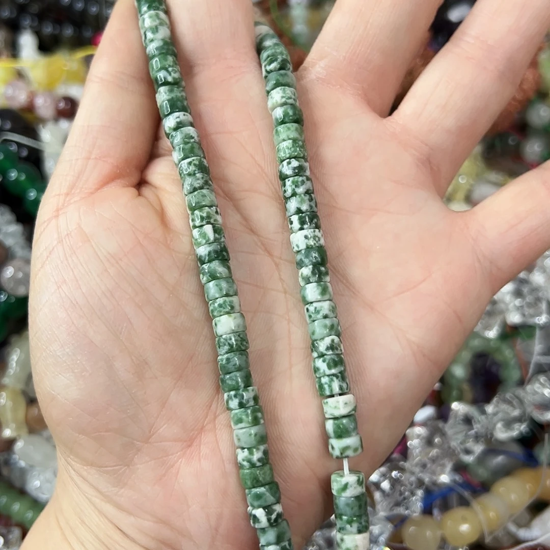 玛瑙/玉髓未镶嵌珠宝半成品，卡6绿点石直切一条