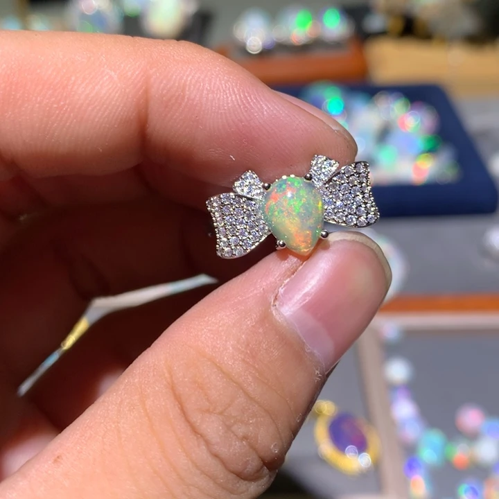 妇***夫欧泊合金欧泊戒指