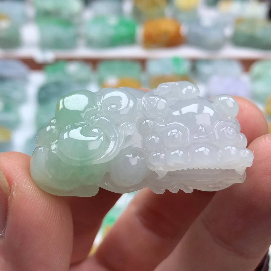 翡翠未镶嵌颈饰翡翠貔貅