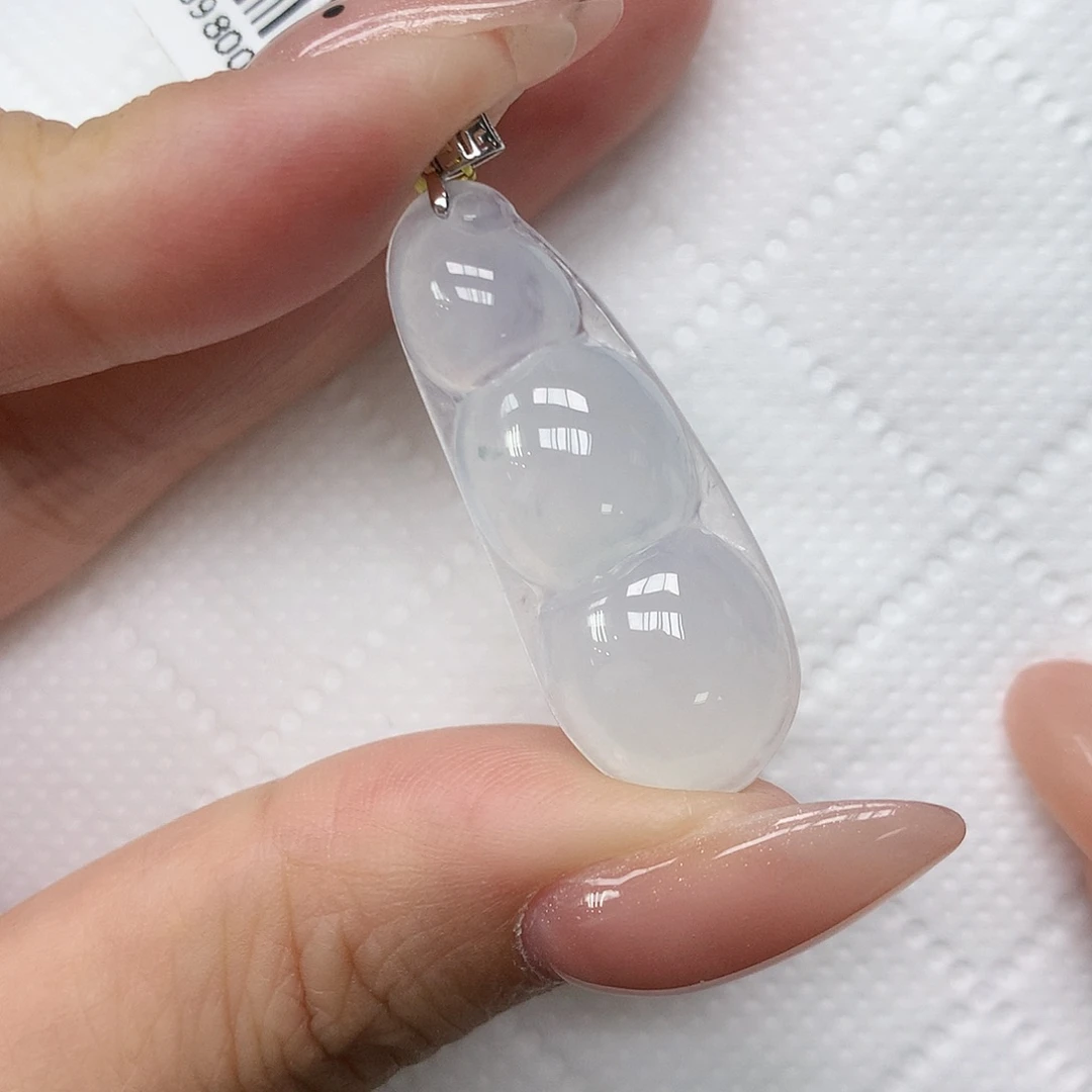 颈饰18K金镶嵌翡翠