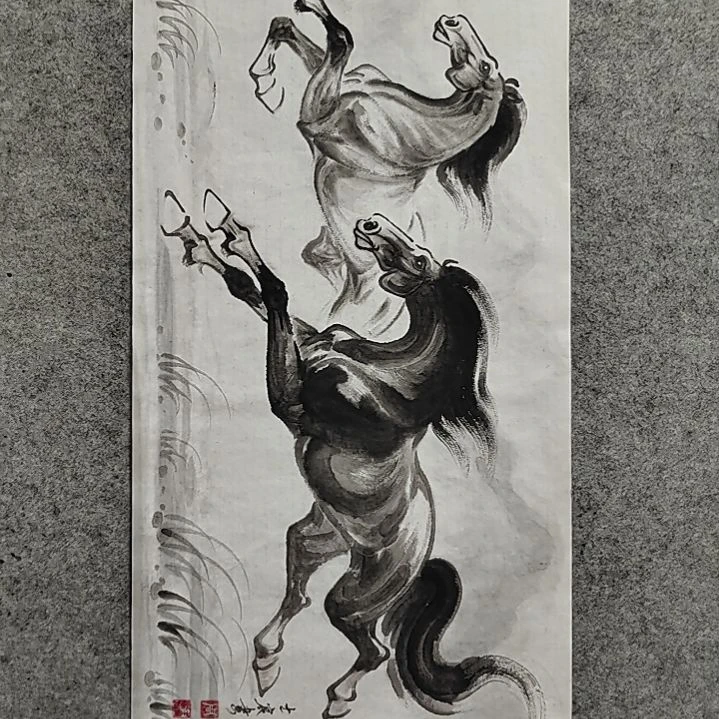 竖款水墨写意骏马图