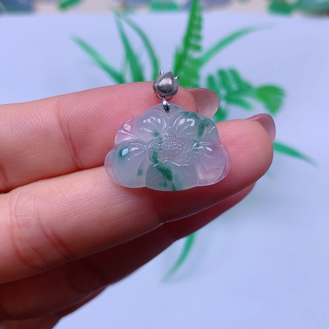 缅甸天然A货翡翠，冰飘花莲花 编号163/214尺寸15.4-22.8-4