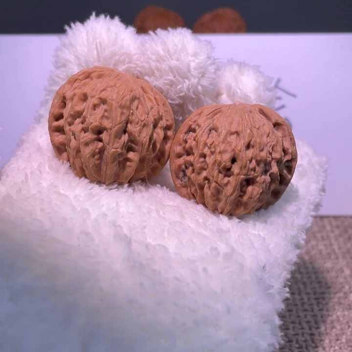 文玩核桃吊坠38磨盘