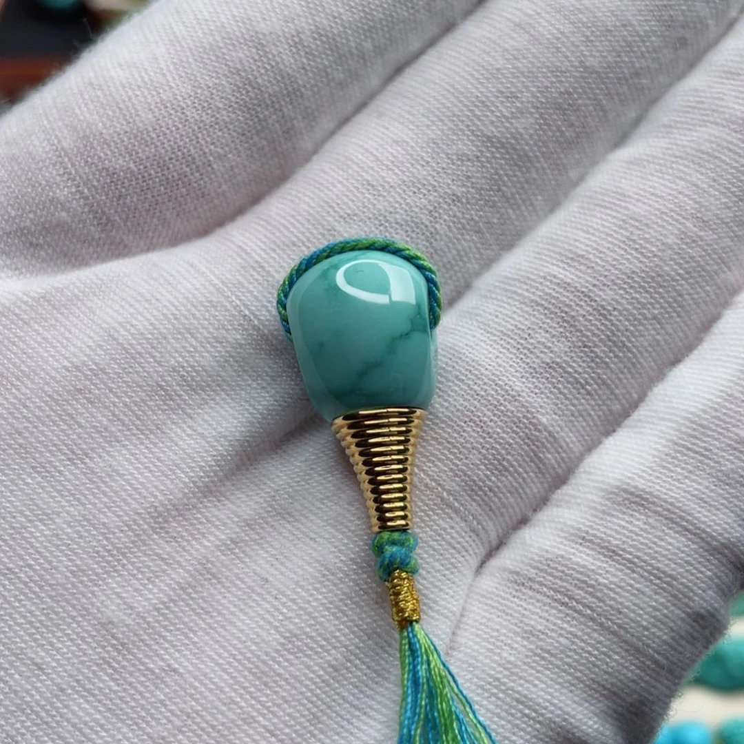 18K金镶嵌绿松石珠宝奇石